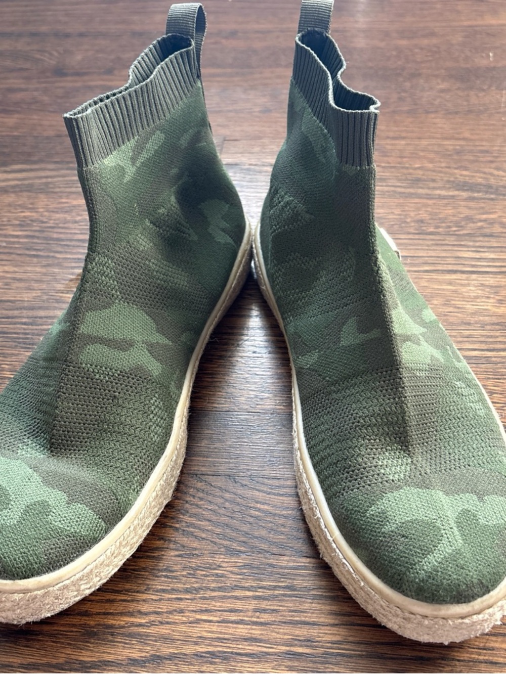 Men's Green Camo Knit Slip-On Loafers